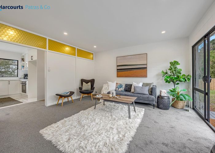 at 2/81 Stredwick Drive, Torbay, North Shore City, Auckland