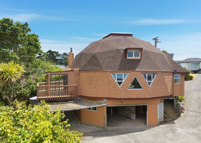  at 272 Sturges Road, Henderson, Waitakere City, Auckland