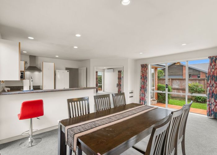  at 4 Rosefield Lane, Northcote, Christchurch City, Canterbury