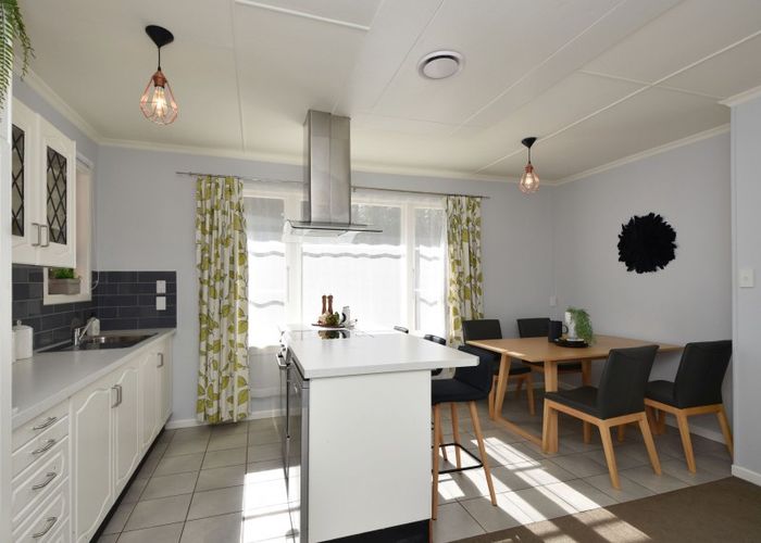  at 127 Black Road, Otatara