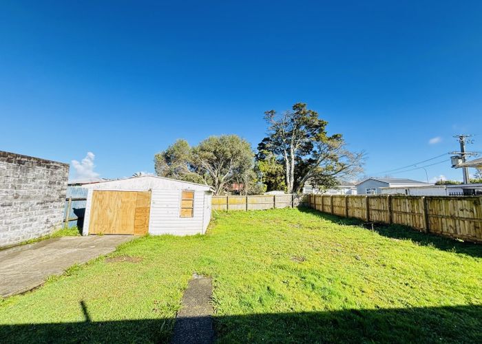  at 7 Friedlanders Road, Manurewa, Manukau City, Auckland
