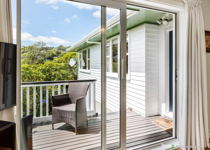  at 11 Wrights Hill Road, Karori, Wellington