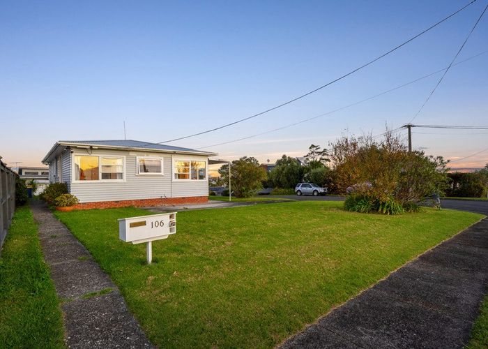  at 106 Eversleigh Road, Belmont, Auckland