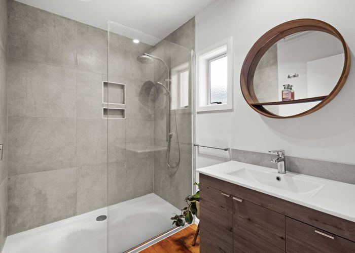  at 909 Churchill Street, Akina, Hastings