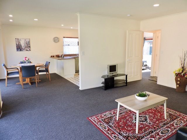  at 39/42 Main Road, Tawa, Wellington