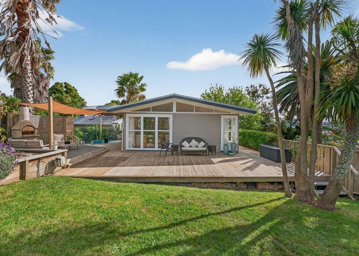  at 1/19 Bowman Road, Forrest Hill, North Shore City, Auckland