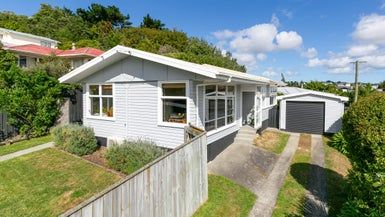  at 80 Beazley Avenue, Paparangi, Wellington