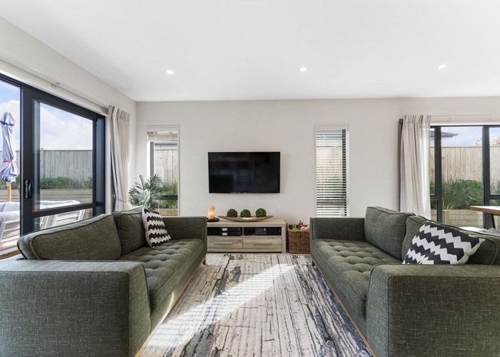  at 12 Appaloosa Street, Karaka, Franklin, Auckland