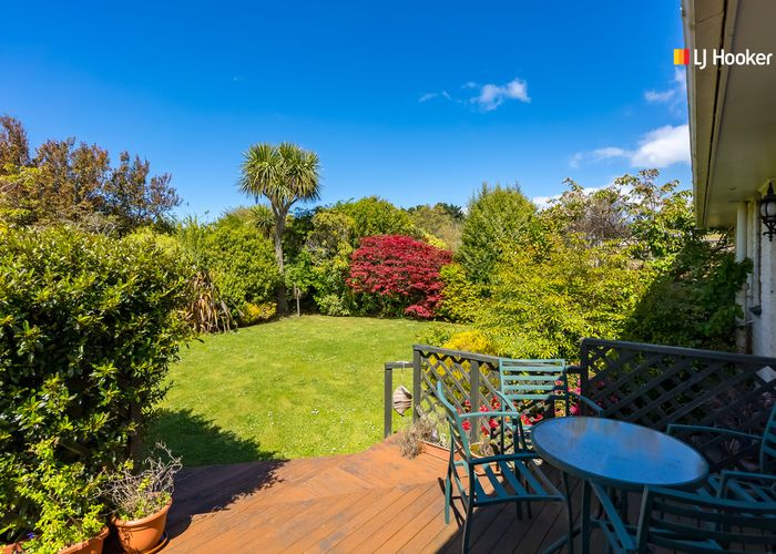  at 6 Erskine Place, Saint Clair, Dunedin