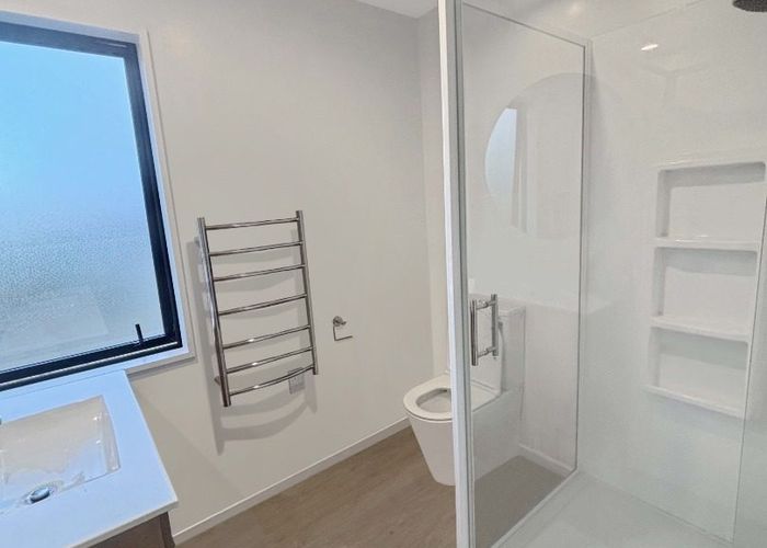  at 2/49 Mclean Street , Linwood, Christchurch City, Canterbury