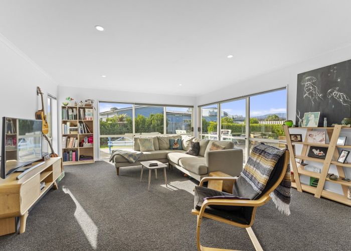  at 11 Te Harawira Street, Otaki