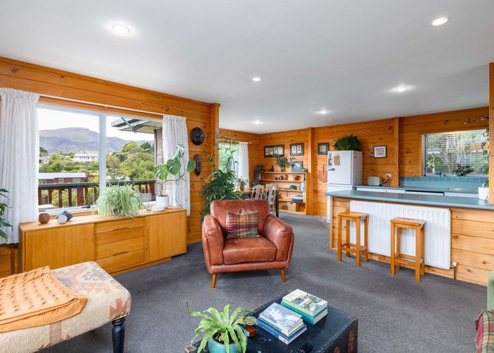  at 118 Marine Drive, Lyttelton