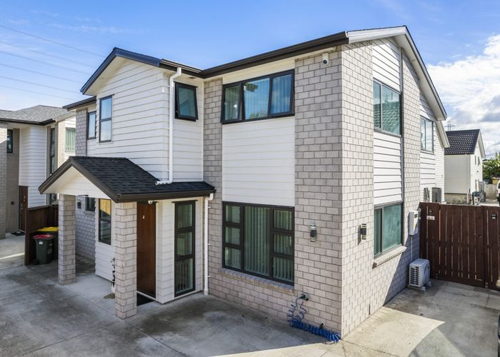  at 63A Gray Avenue, Mangere East, Auckland