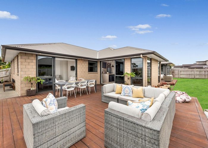  at 11 Flaxfield Lane, Beachlands, Manukau City, Auckland