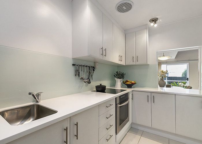  at 3/11 Pukeora Avenue, Remuera, Auckland City, Auckland