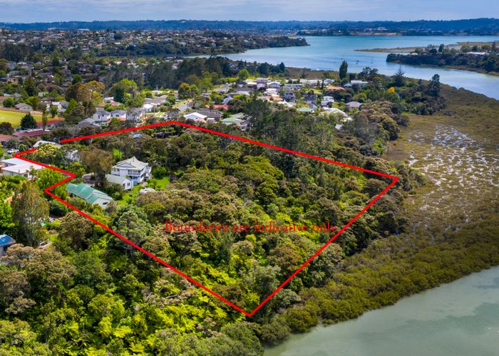  at 133 Colwill Road, Massey, Auckland