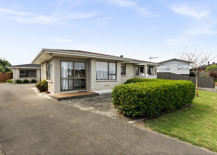  at 1/5 Somerset Place, Taradale, Napier, Hawke's Bay