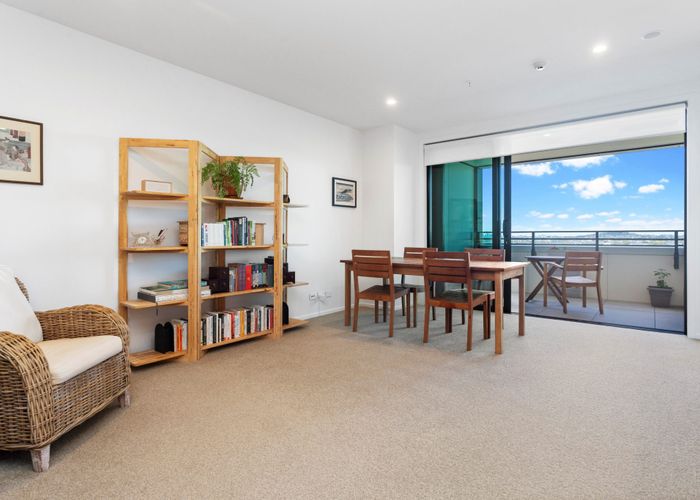  at 702/6 Waikumete Rd, Glen Eden, Auckland
