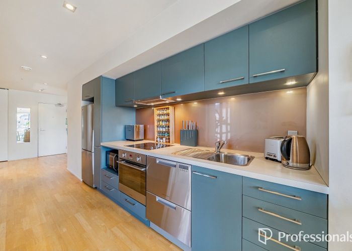  at 72/13 College Street, Te Aro, Wellington, Wellington