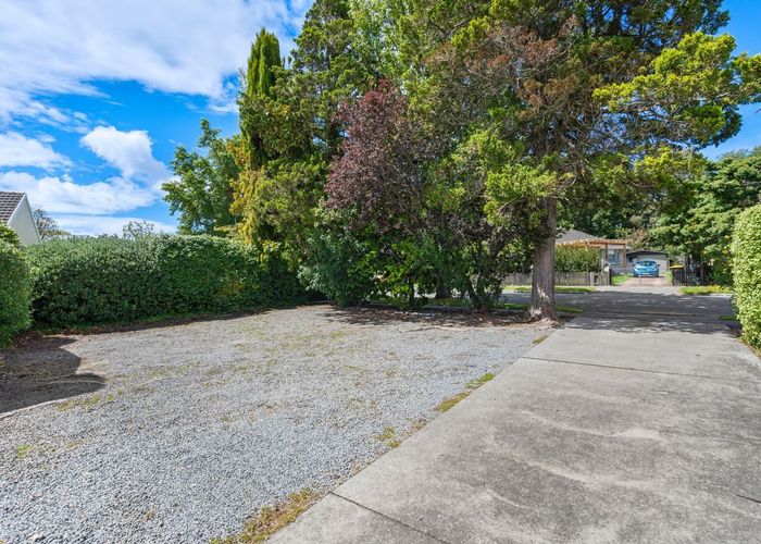  at 21 Lochee Road, Upper Riccarton, Christchurch City, Canterbury