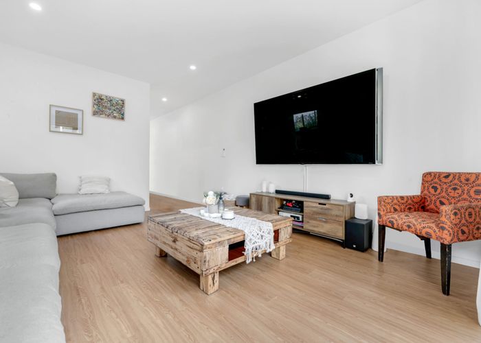  at 16 Stroom Street, Flat Bush, Manukau City, Auckland