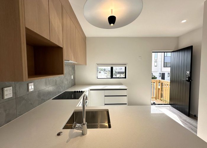  at 29 Hokoteta Street, Mount Wellington, Auckland