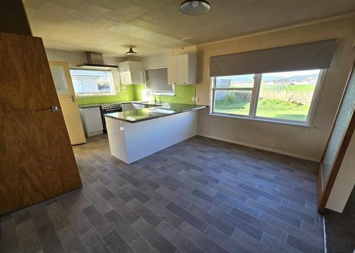  at 6 Matthews Road, Wainuiomata, Lower Hutt, Wellington