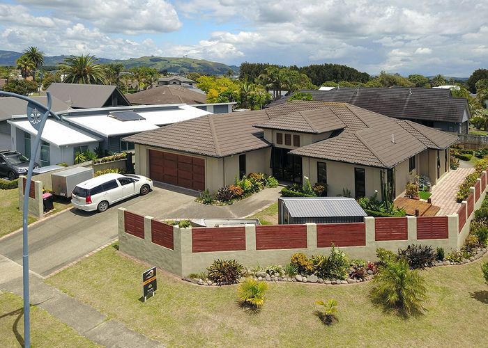  at 5 Pompano Key, Papamoa Beach, Papamoa