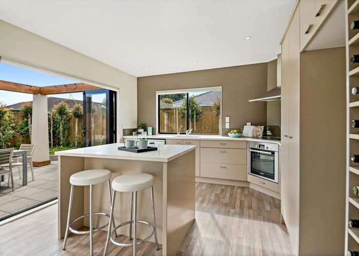  at 25 Erne Crescent, East Tamaki, Auckland