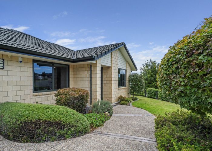  at 2 Carex Close, Pyes Pa, Tauranga, Bay Of Plenty