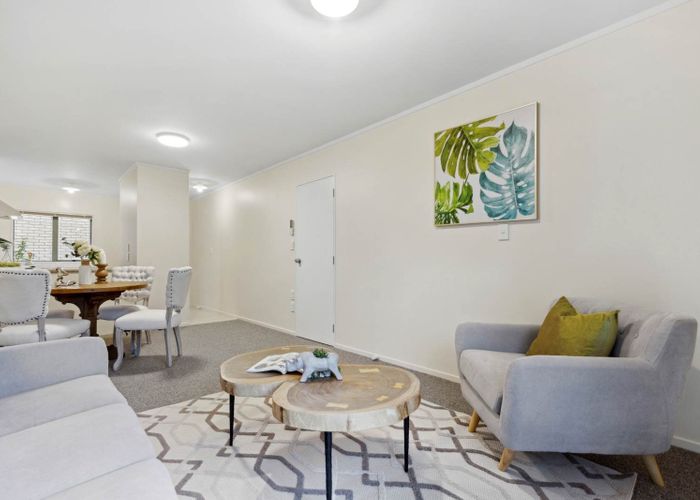  at 11/12 Blueridge Close, Sunnyvale, Waitakere City, Auckland