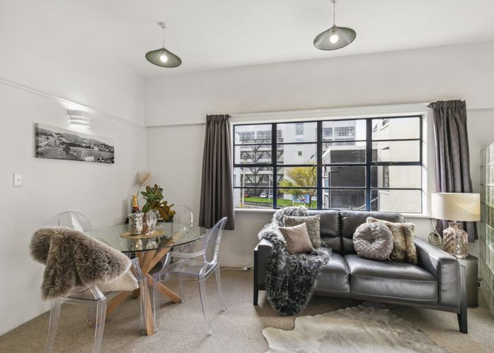  at 2/248 Willis Street, Te Aro, Wellington, Wellington