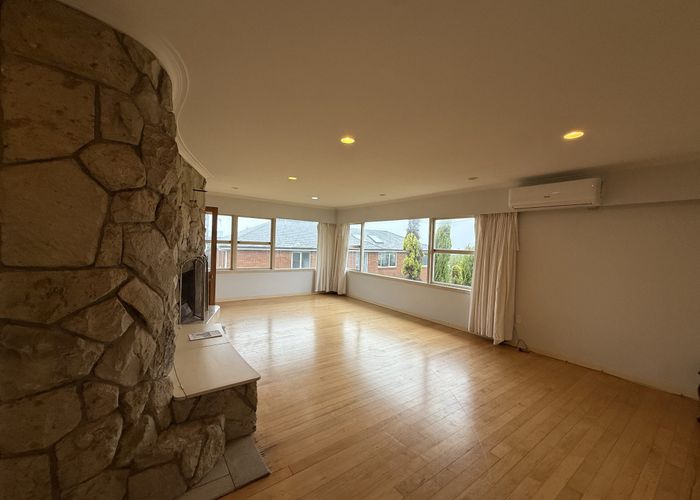  at 13 Peter Terrace, Castor Bay, North Shore City, Auckland