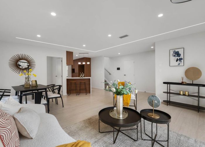  at 40D Arthur Road, Hill Park, Manukau City, Auckland