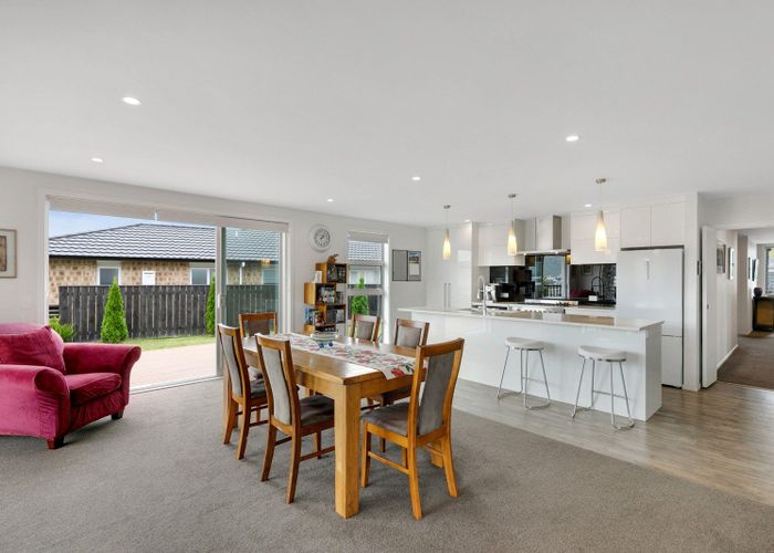  at 112 John Burke Drive, Aotea, Porirua