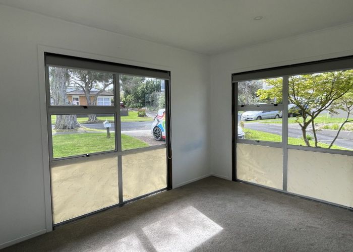  at 198 Clovelly Road, Bucklands Beach, Manukau City, Auckland