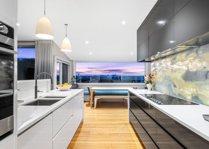  at 21a Castor Bay Road, Castor Bay, North Shore City, Auckland