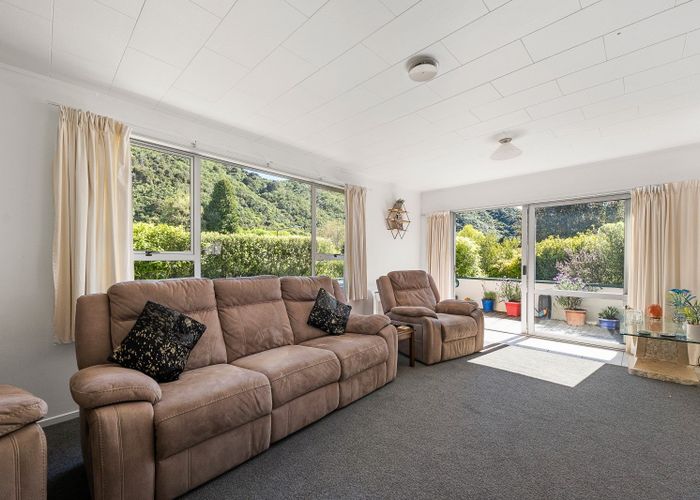  at 6 The Anchorage, Waikawa, Picton