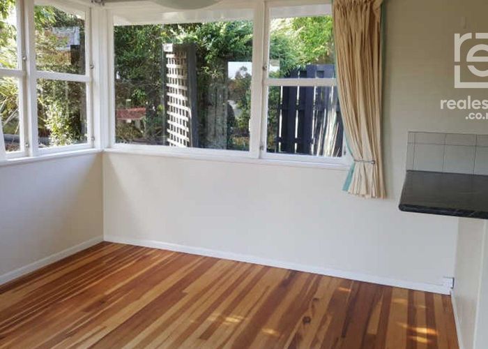  at 10 Vista Terrace, Hillcrest, Hamilton, Waikato