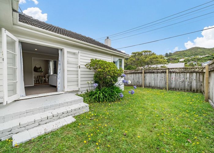  at 7 Marshall Street, Karori, Wellington, Wellington