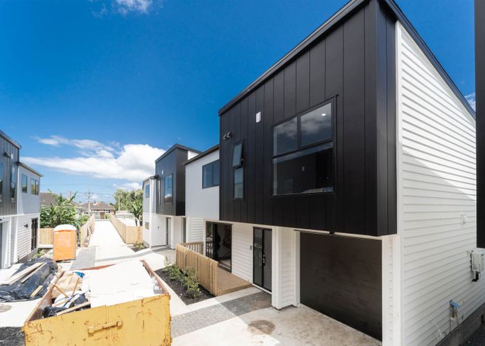  at 74B Jolson Road, Mount Wellington, Auckland