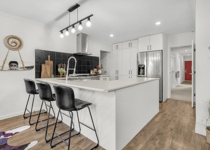  at 15 Rowe Parade, Wainuiomata, Lower Hutt, Wellington