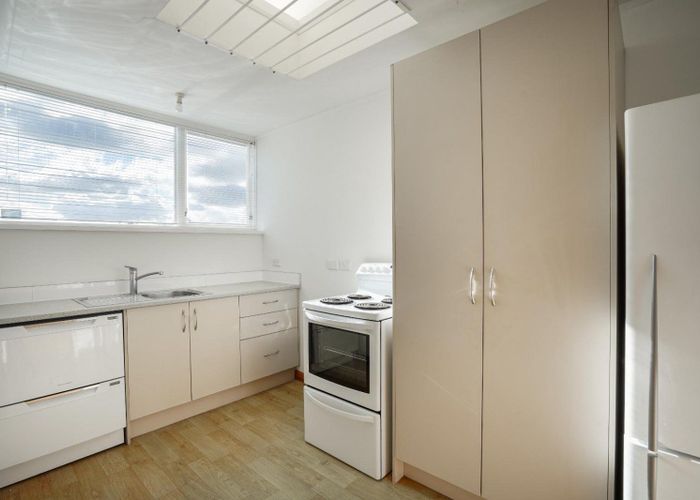  at 704 Pioneer Highway, Takaro, Palmerston North, Manawatu / Whanganui