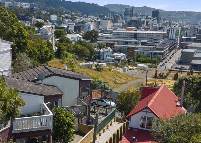  at 53 Hankey Street, Mount Cook, Wellington, Wellington