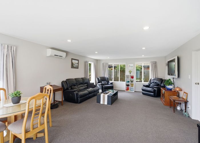  at 2/40 Hare Street, Ilam, Christchurch City, Canterbury