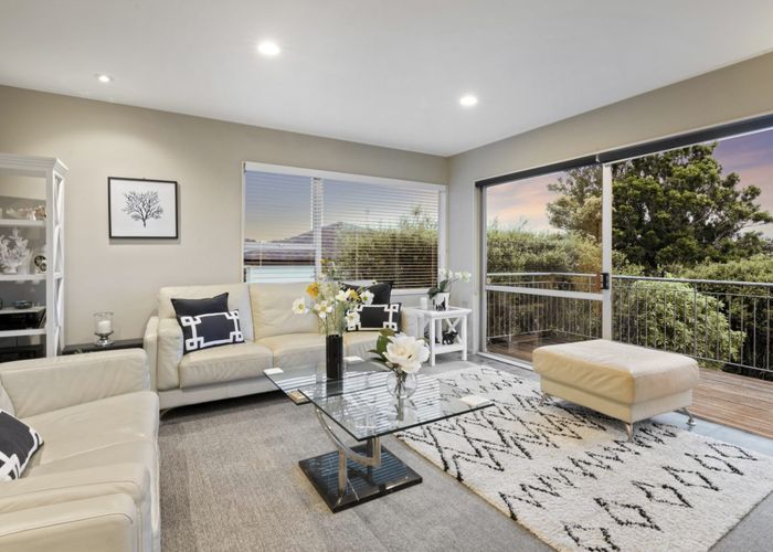  at 395a Beach Road, Mairangi Bay, North Shore City, Auckland