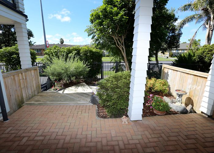  at 67/2 Armoy Drive, East Tamaki, Auckland