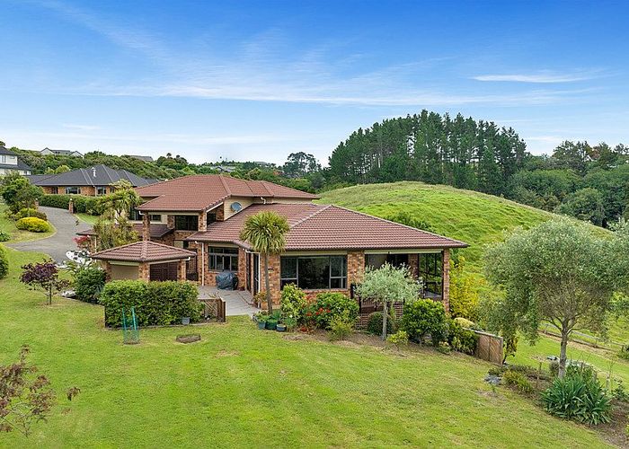  at 646 Redoubt Road, Flat Bush, Auckland