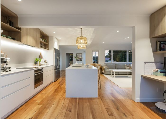  at 1/107 Beach Haven Road, Beach Haven, Auckland