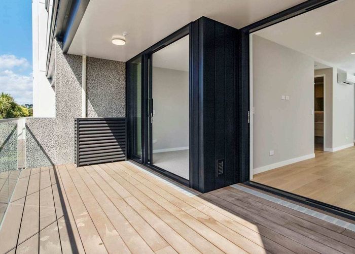  at 1-04/9-11 Walmer Road, Point Chevalier, Auckland City, Auckland